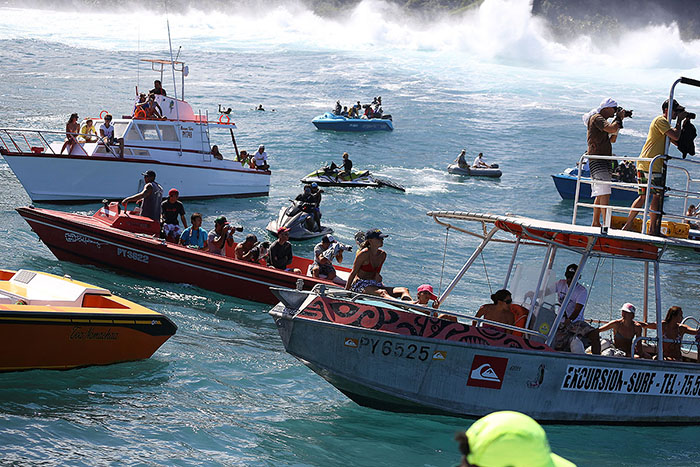 Foxy_Fox_Tahiti_Boats_Teahupoo