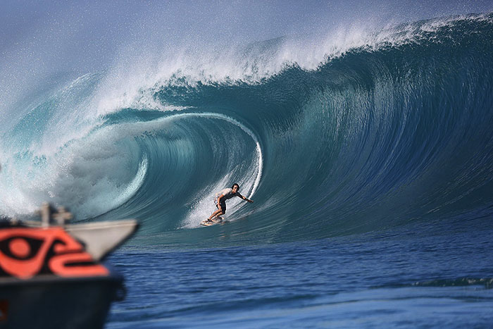 Foxy_Fox_Teahupoo_5
